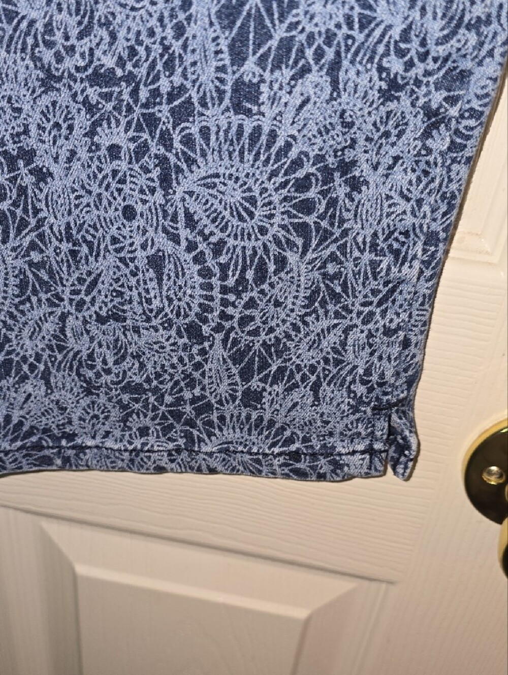 Women's Blue Printed Ankle-Length Denim Bermuda Jeans‎ - Picture 6 of 7